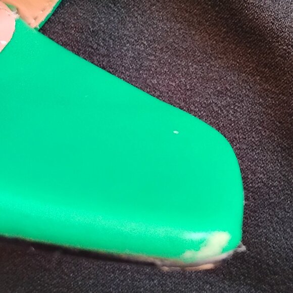 Light green heels - Picture 4 of 7